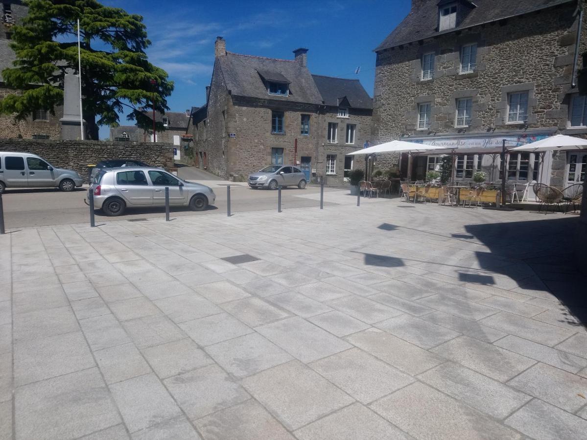 Bienvenue Guest House Saint-Pierre-de-Plesguen Exterior foto